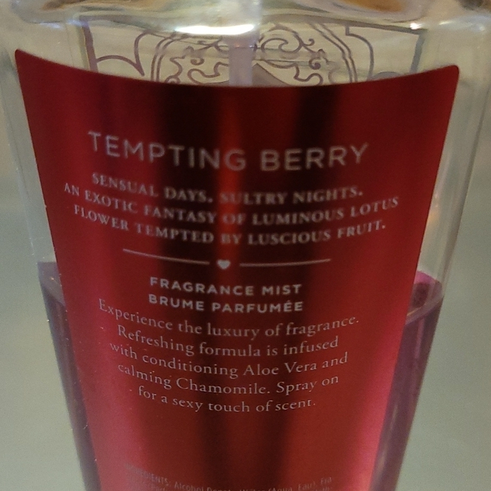 Victoria Secret HTF bundle Price Firm - Picture 5 of 12
